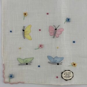 Handmade Madeira Linen Handkerchief Embroidered Butterflies‎ Flowers Pink Trim